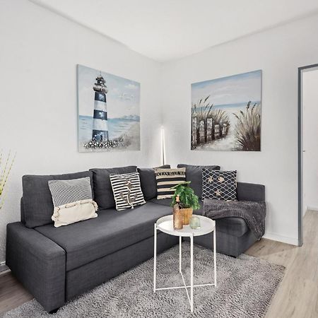 Greypearl - Ruhig Gelegen Mit Terrasse - Strandnaehe - Parkplatz - Wlan Busum Luaran gambar